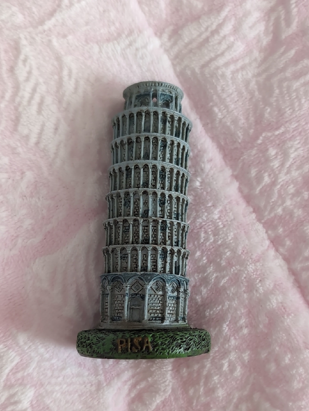 Vintage-Style Pisa Leaning Tower Souvenir Figurine